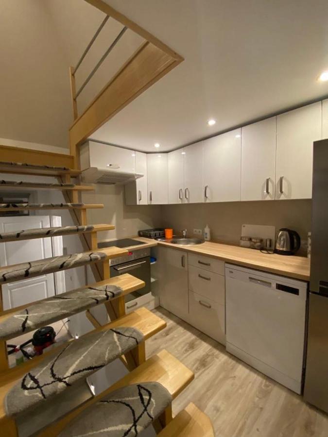 Apartament Pod 12 B Bielsko-Biala Exterior foto